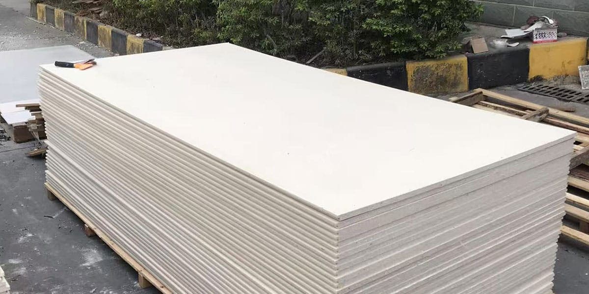 پانل منیزیم اکسید HBBoard پانل MgO Board مزایای پانل HBBoard کاربرد پانل منیزیم اکسید پانل ساختمانی سبک و مقاوم مصالح ساختمانی مدرن اجرای سریع و سبک در ساختمان